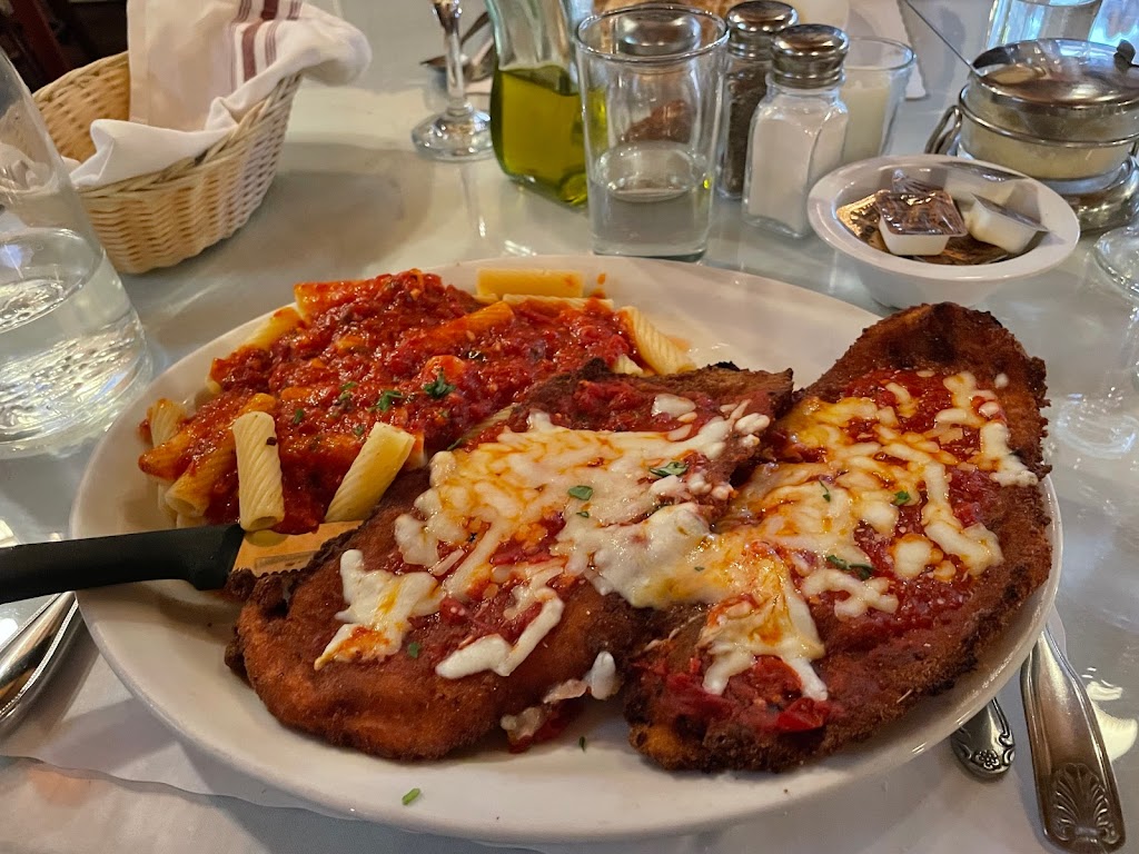 Barge Inn | restaurant | 324 3rd St, Jersey City, NJ 07302, USA | 2014203268 OR +1 201-420-3268