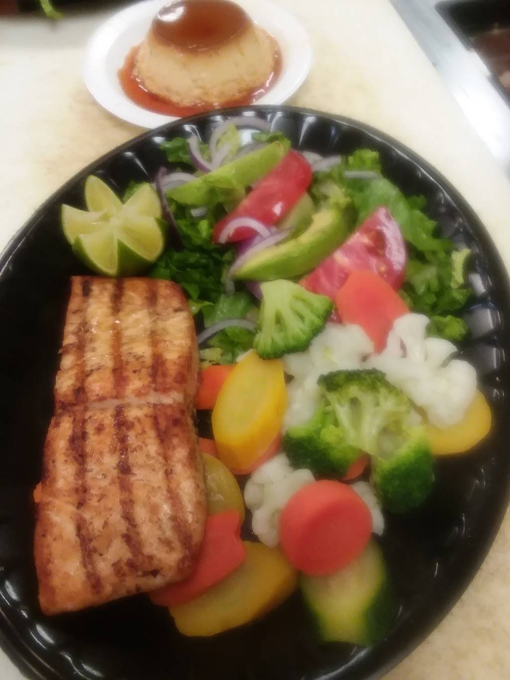 Chicken Fiesta | restaurant | 2311 W Broad St, Richmond, VA 23220, USA | 8043553136 OR +1 804-355-3136