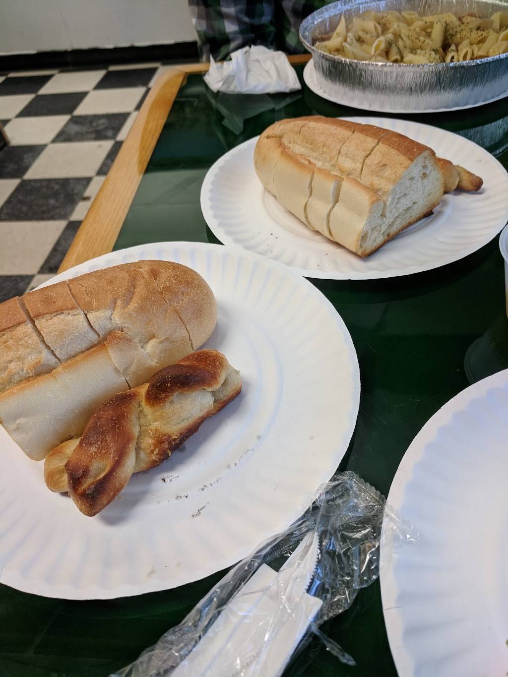 Dragos Pizza | restaurant | 2775 NJ-23, Newfoundland, NJ 07435, USA | 9732086700 OR +1 973-208-6700