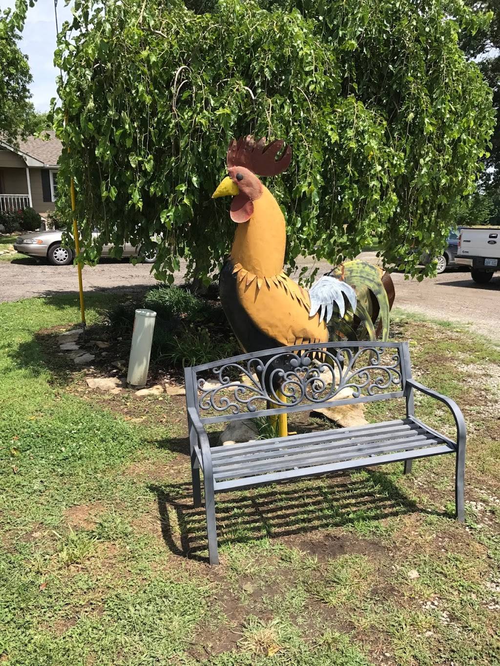 Gebhardts Chicken Dinners | restaurant | 124 N 260th St, Mulberry, KS 66756, USA | 6207643451 OR +1 620-764-3451