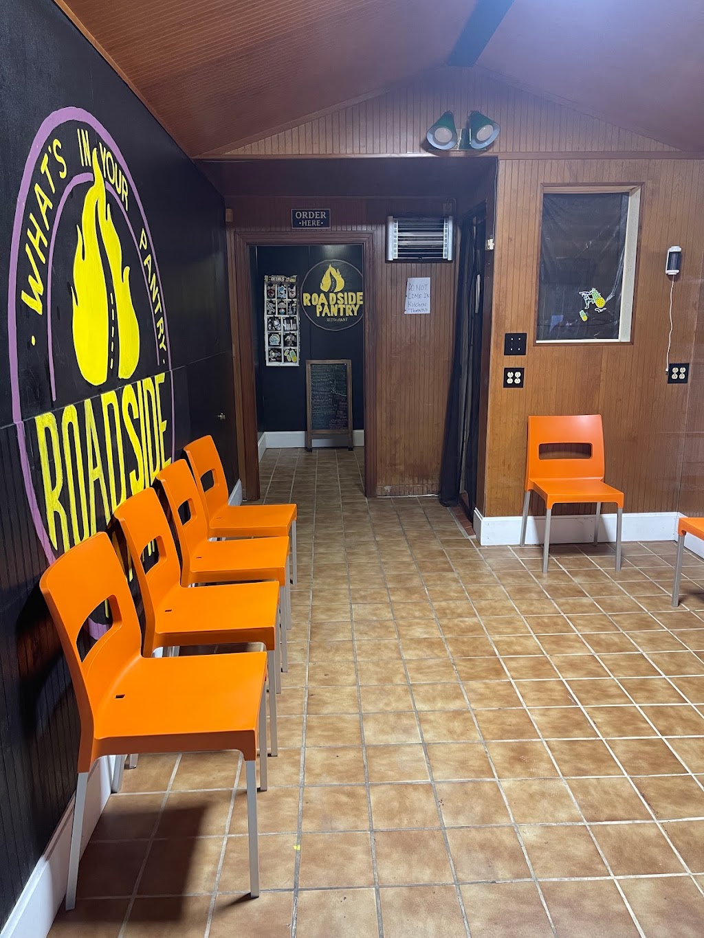 Roadside Pantry | restaurant | 1107 Dickerson Pike, Nashville, TN 37207, USA | 6298671223 OR +1 629-867-1223