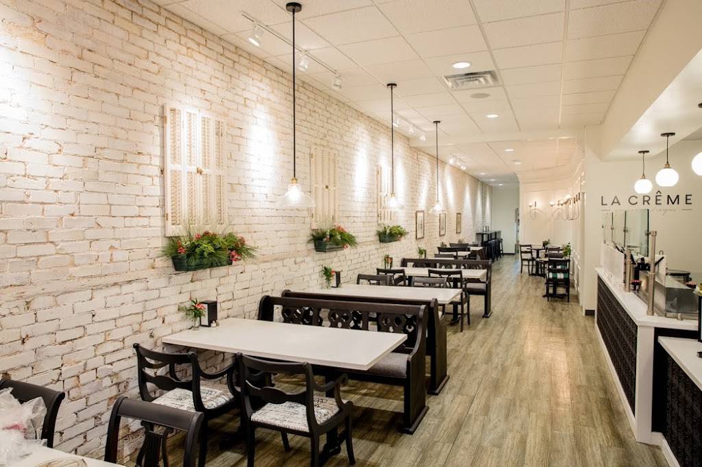 LA CREME | restaurant | 111 E Main Ave, Zeeland, MI 49464, USA | 6167721705 OR +1 616-772-1705