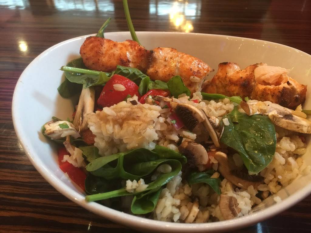 BeeZzee Fresh Food | restaurant | 424 S Wabash Ave, Chicago, IL 60605, USA | 3125884927 OR +1 312-588-4927