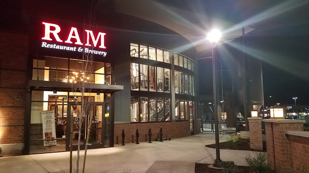 RAM Restaurant & Brewery | restaurant | 165 Rossanley Dr, Medford, OR 97501, USA | 4582259816 OR +1 458-225-9816