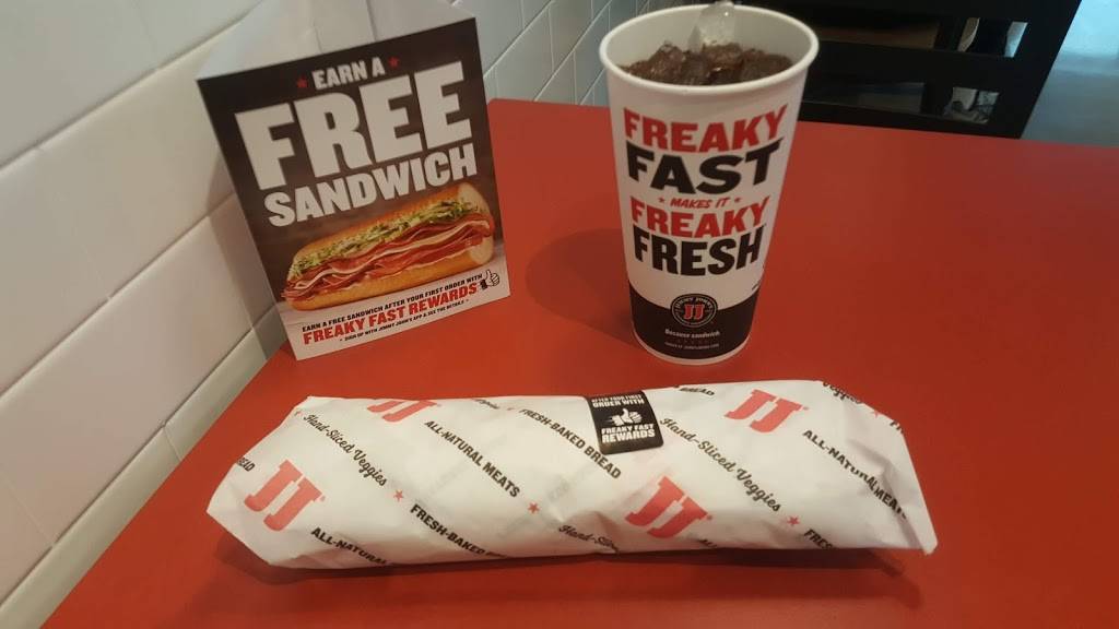 Jimmy Johns | meal delivery | 322 Singing Oaks #106, Spring Branch, TX 78070, USA | 8304104600 OR +1 830-410-4600