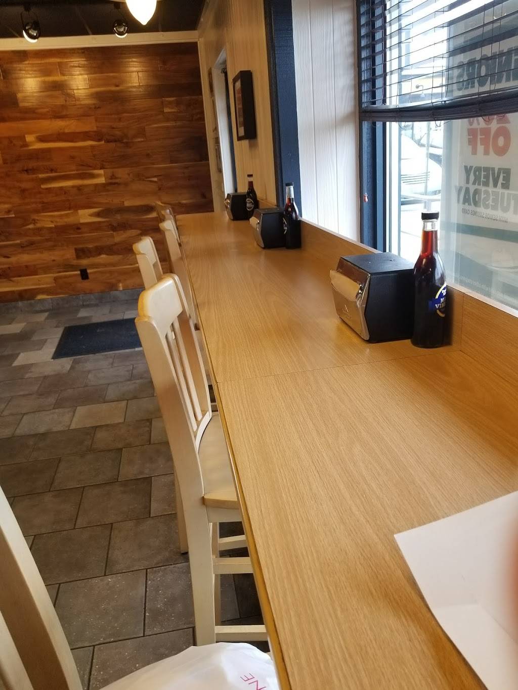 Long John Silvers | restaurant | 3485 S US Hwy 41, Terre Haute, IN 47802, USA | 8122357787 OR +1 812-235-7787