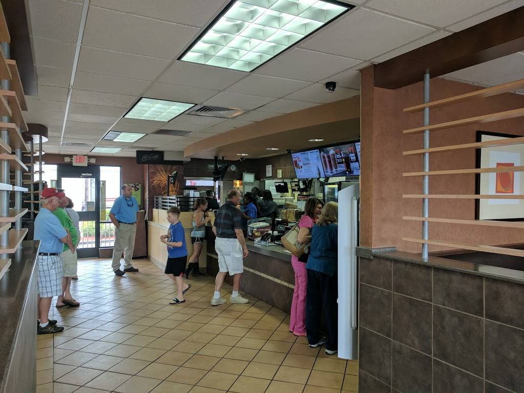 McDonalds | cafe | 6005 W E Jim Bilton Blvd, St George, SC 29477, USA | 8435639218 OR +1 843-563-9218