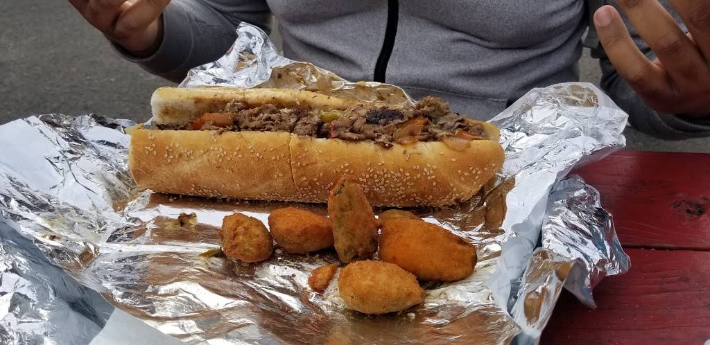 Johns Roast Pork | restaurant | 14 Snyder Ave, Philadelphia, PA 19148, USA | 2154631951 OR +1 215-463-1951