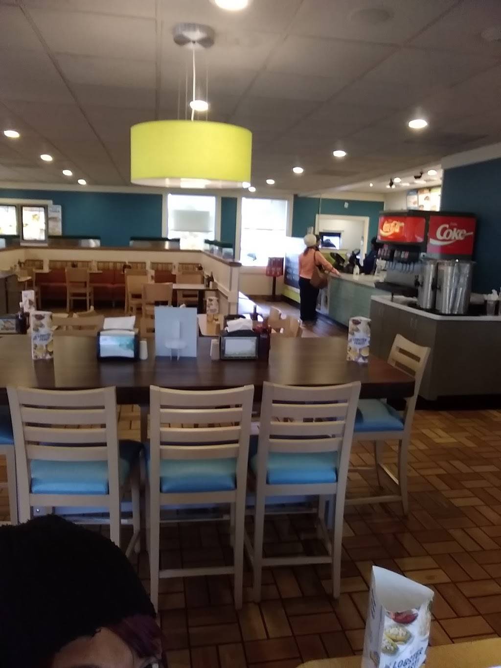 Captain Ds | restaurant | 831 E Little Creek Rd, Norfolk, VA 23518, USA | 7575830141 OR +1 757-583-0141