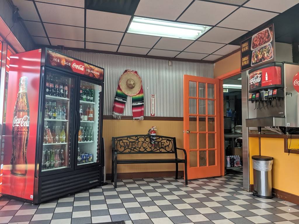 Rico Pollo | restaurant | 5790 E 64th Ave #3314, Commerce City, CO 80022, USA | 3038534666 OR +1 303-853-4666