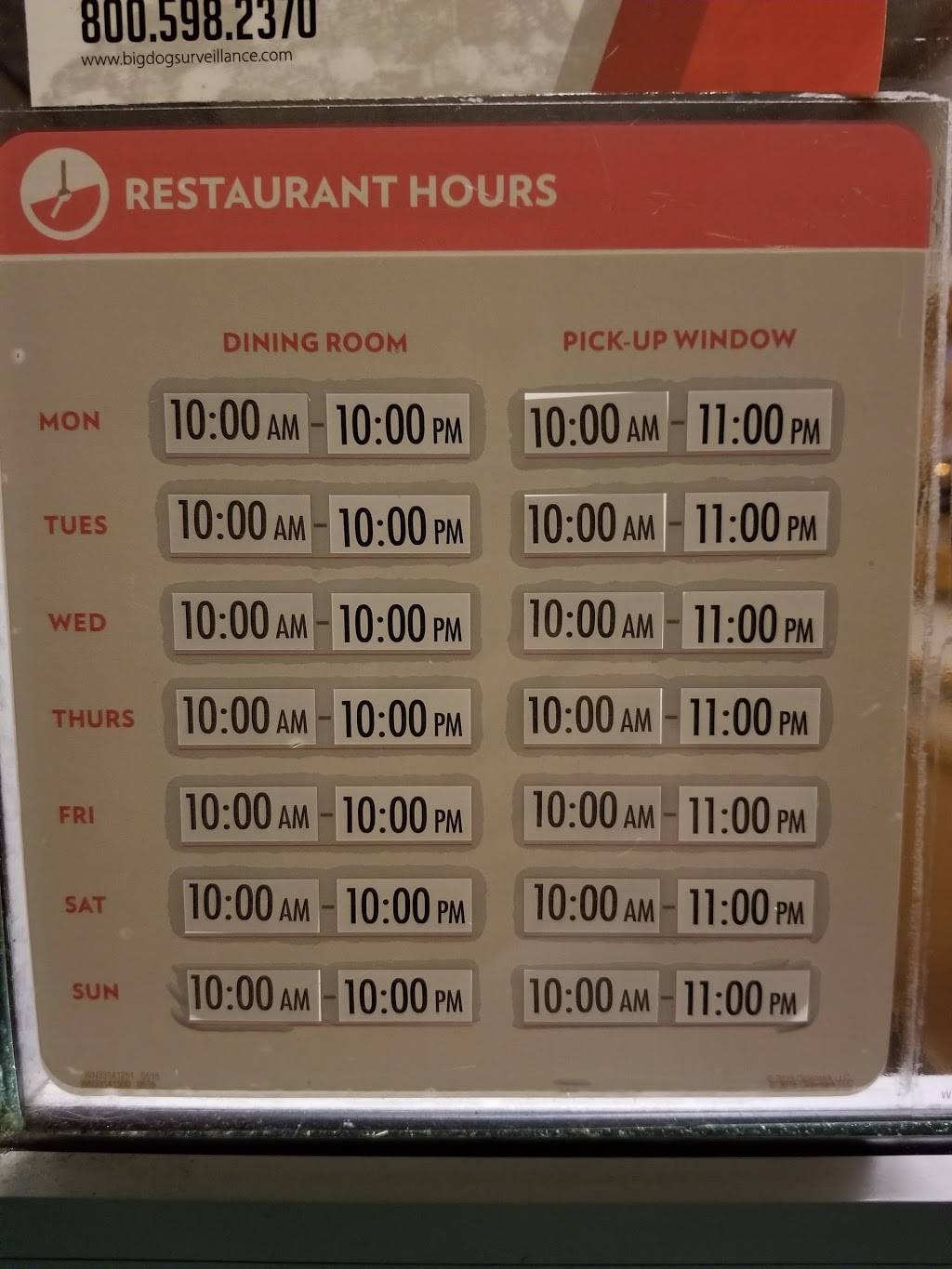 Wendys | restaurant | 2505 Iron Point Cir, Folsom, CA 95630, USA | 9169848554 OR +1 916-984-8554