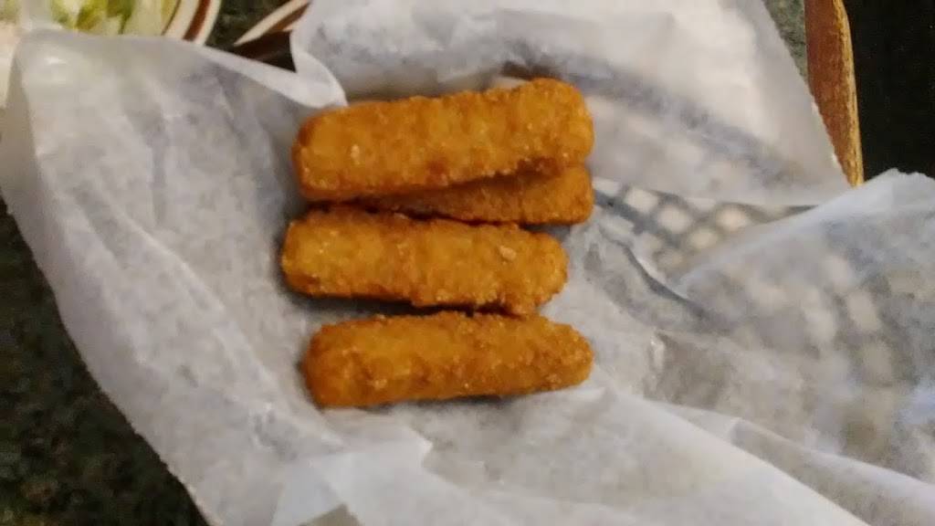 Richards Restaurant | restaurant | 820 S Walnut St, Hartford City, IN 47348, USA | 7653485126 OR +1 765-348-5126