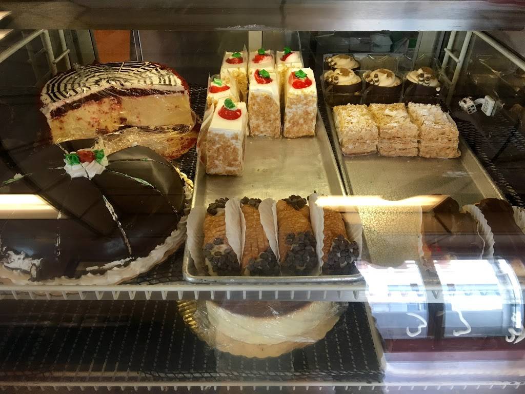 New Smithville Diner | restaurant | 2299 Golden Key Rd, Kutztown, PA 19530, USA | 6102854613 OR +1 610-285-4613