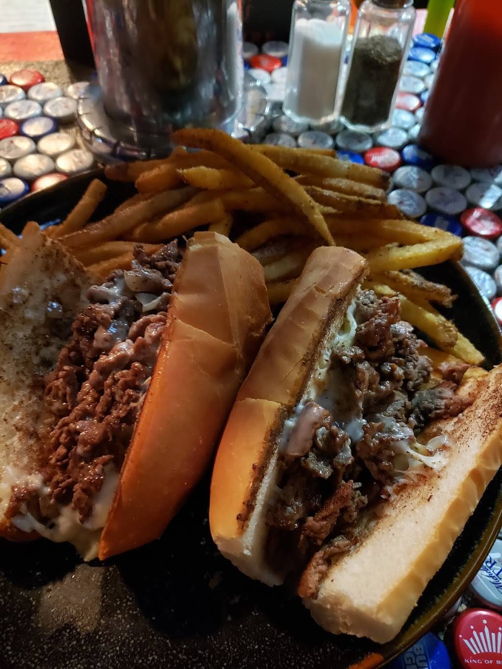 Whiskey Throttle Bar & Grill | restaurant | 1804 Newport Gap Pike, Wilmington, DE 19808, USA | 3028923305 OR +1 302-892-3305