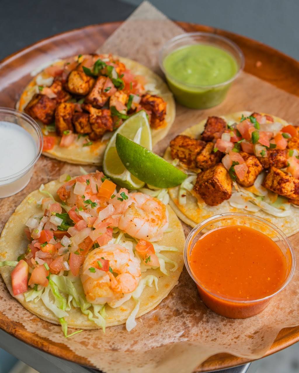 Macho Tacos | restaurant | 1760 Cesar Chavez Unit L, San Francisco, CA 94124, USA | 4156700428 OR +1 415-670-0428