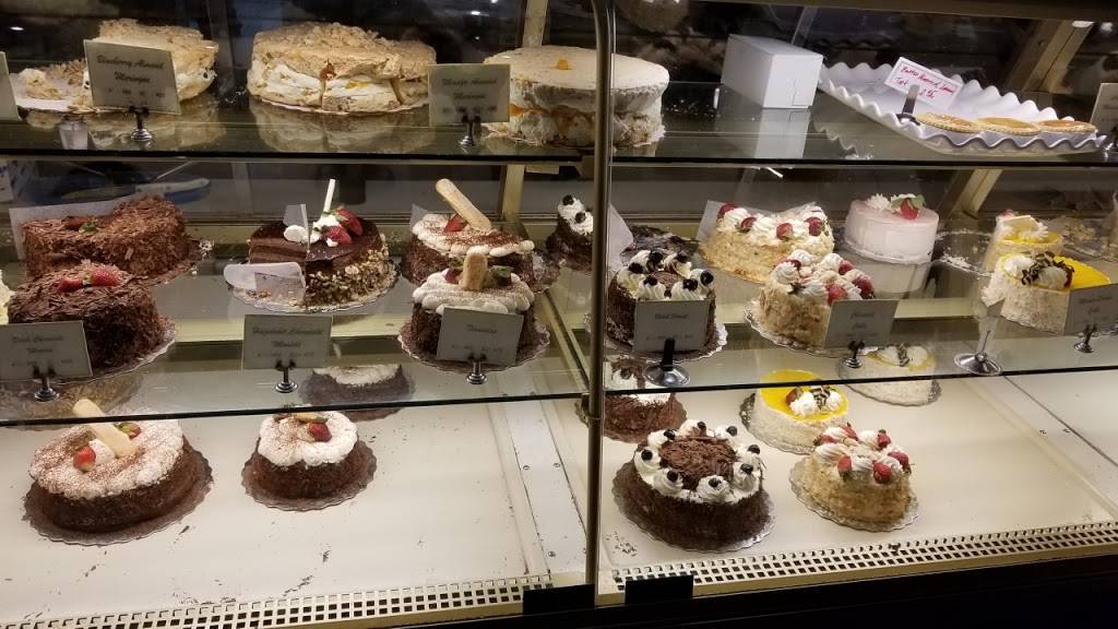 Maxim Restaurant | restaurant | 9665 Bayview Ave, Richmond Hill, ON L4C 9V4, Canada | 9058831465 OR +1 905-883-1465