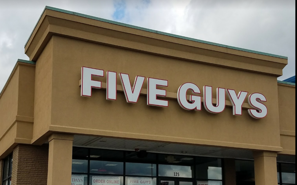 Five Guys | meal takeaway | 125 E Street Rd, Feasterville-Trevose, PA 19053, USA | 2153549055 OR +1 215-354-9055