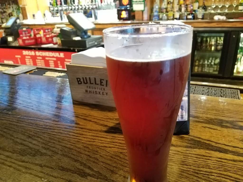 Champions Grille | restaurant | 3670 Werk Rd, Cincinnati, OH 45248, USA | 5133768920 OR +1 513-376-8920