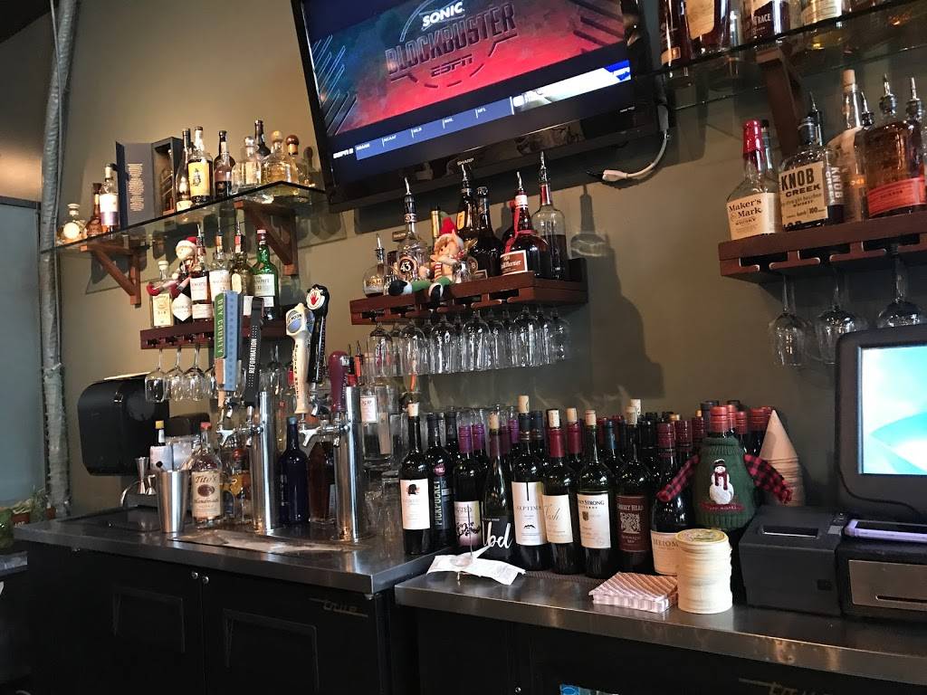 Riverstone Corner Bistro | restaurant | 135 Reinhardt College Pkwy #1, Canton, GA 30114, USA | 7707047325 OR +1 770-704-7325