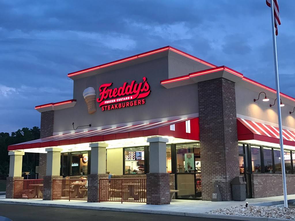 Freddys Frozen Custard & Steakburgers | restaurant | 1701 Capps Landing, Opelika, AL 36804, USA | 3342031618 OR +1 334-203-1618