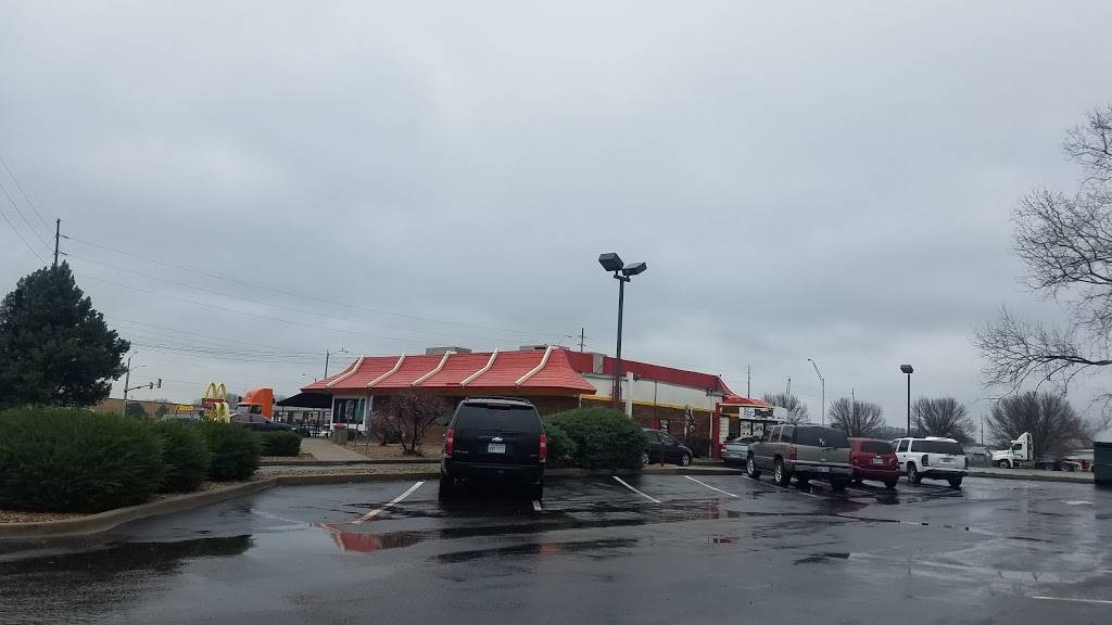 McDonalds | cafe | 4101 Kansas Ave, Kansas City, KS 66106, USA | 9132811312 OR +1 913-281-1312