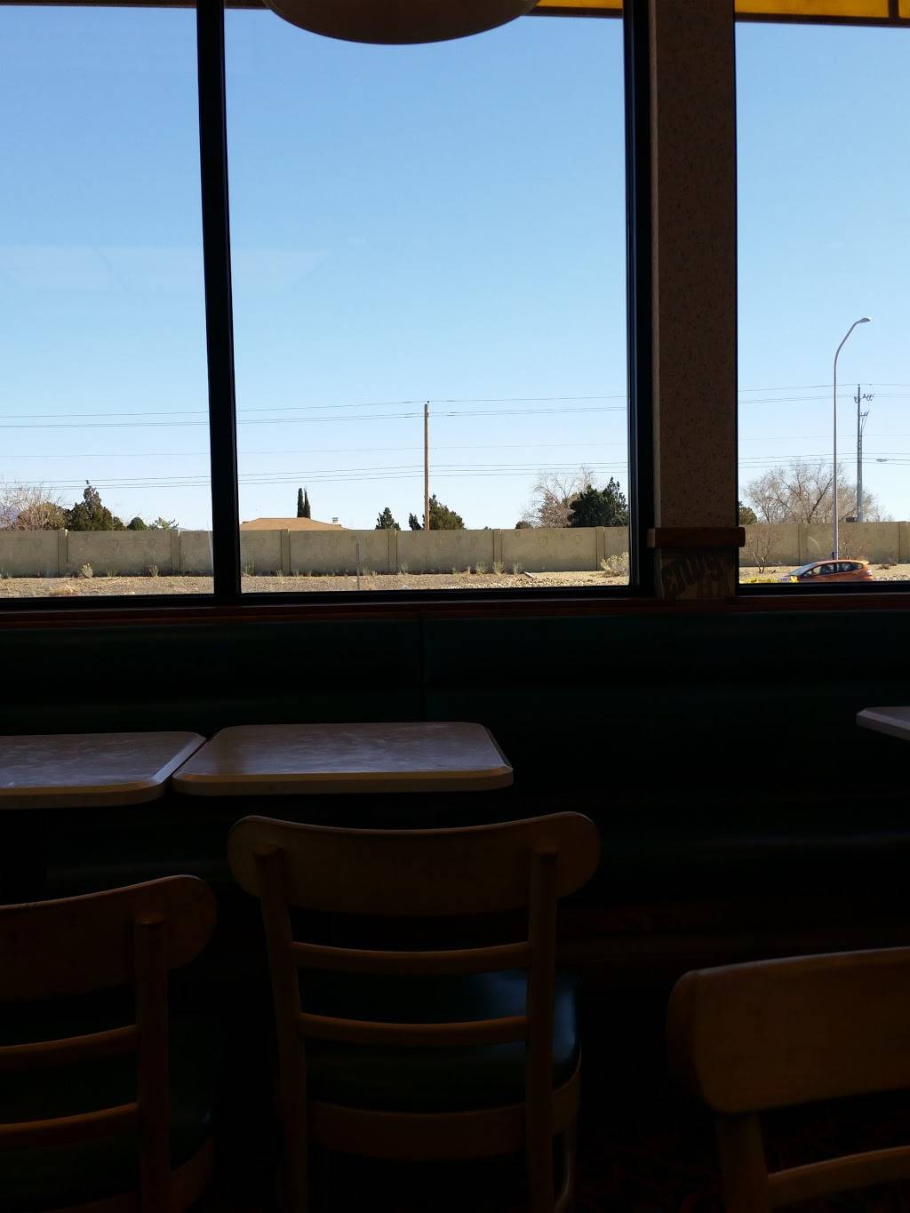 Wendys | restaurant | 233 NM-528, Rio Rancho, NM 87124, USA | 5058921438 OR +1 505-892-1438