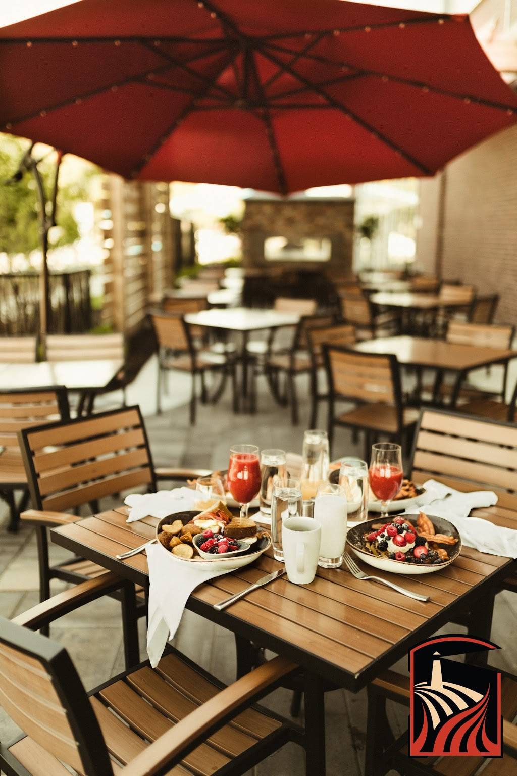 Beacon Hills in Aksarben Village | restaurant | 6750 Mercy Rd, Omaha, NE 68106, USA | 4029333115 OR +1 402-933-3115