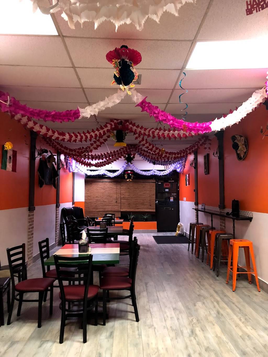 Taqueria Marquez Mexican Grill | restaurant | 273 Burnside Ave, Lawrence, NY 11559, USA | 5168373202 OR +1 516-837-3202