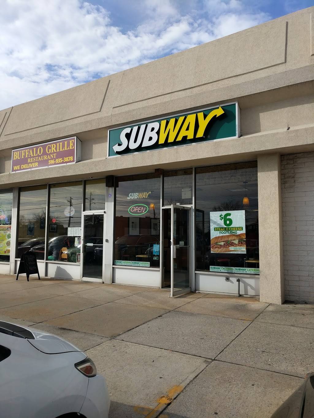 Subway Restaurants | restaurant | 1022 Old Country Rd #9, Plainview, NY 11803, USA | 5169425888 OR +1 516-942-5888