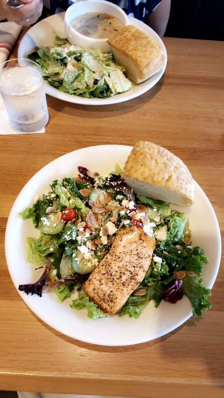 Earls Kitchen + Bar | night club | 7535 N Kendall Dr Unit 2510, Miami, FL 33156, USA | 3056671786 OR +1 305-667-1786