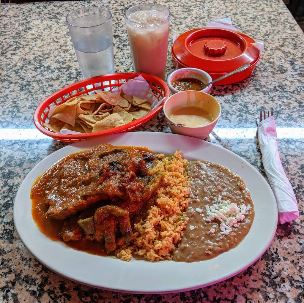 Restaurant Taqueria El Jarocho | restaurant | 1138 S 13th St, Philadelphia, PA 19147, USA | 2154632205 OR +1 215-463-2205
