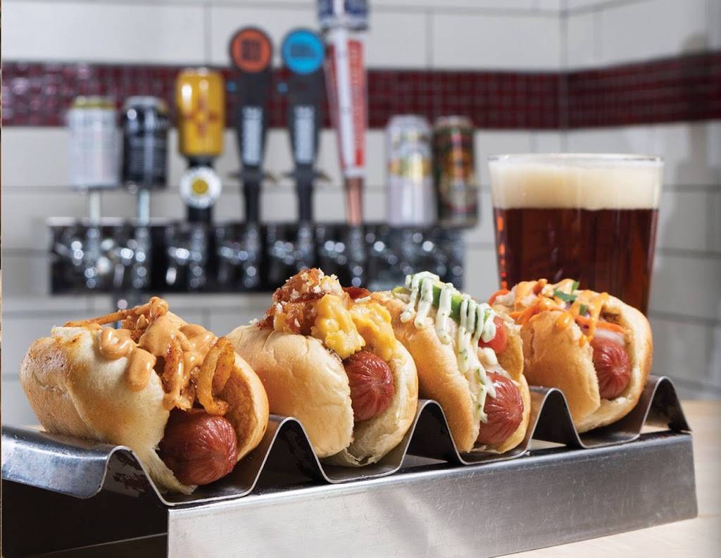 Urban Hotdog Company | restaurant | 10250 Cottonwood Park NW #400, Albuquerque, NM 87114, USA | 5058985671 OR +1 505-898-5671