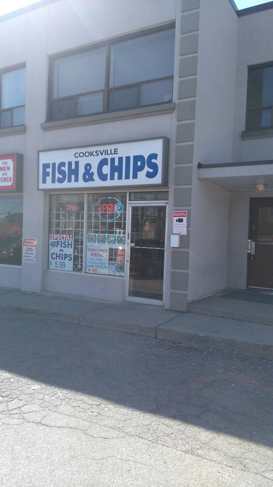 Cooksville Fish And Chips | restaurant | 55 Dundas St E, Mississauga, ON L5A 1W1, Canada | 9052729722 OR +1 905-272-9722