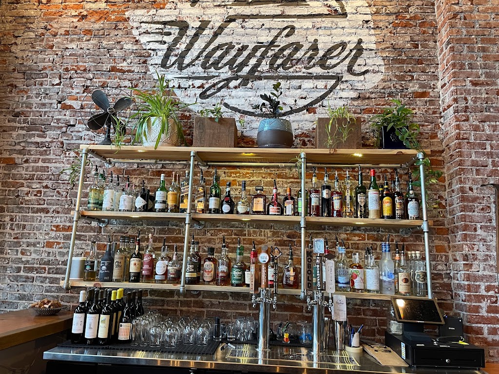 Wayfarer Club | night club | 525 SW 6th St, Redmond, OR 97756, USA | 5415087600 OR +1 541-508-7600