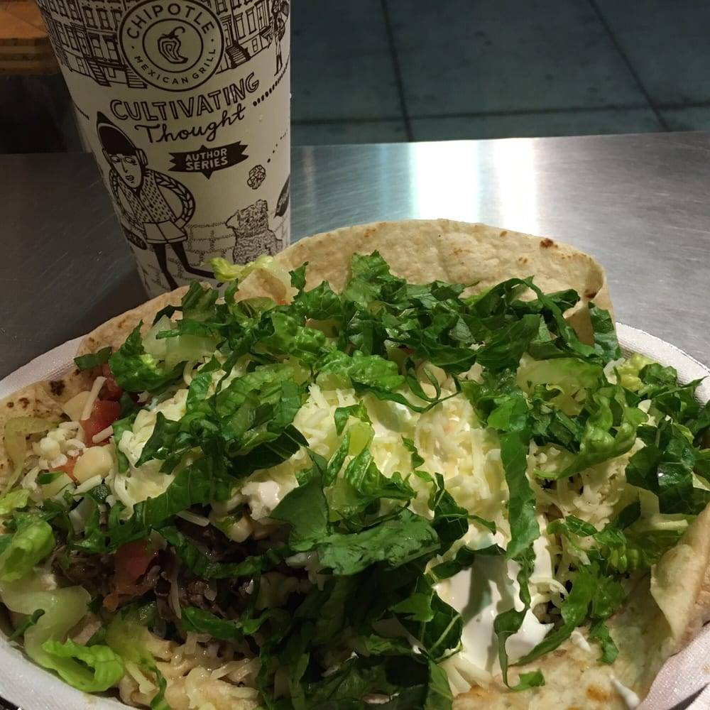 Chipotle Mexican Grill | restaurant | 244 S Beverly Dr, Beverly Hills, CA 90212, USA | 3102738265 OR +1 310-273-8265