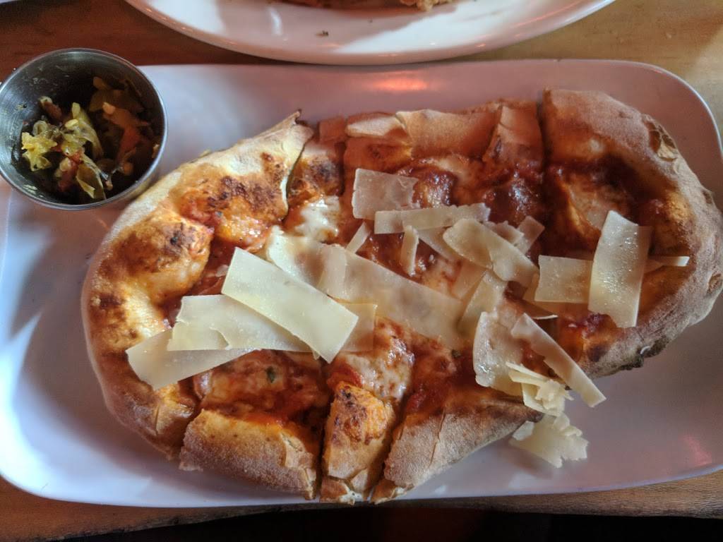 Mtuccis Italian | restaurant | 6001 Winter Haven Rd NW M, Albuquerque, NM 87120, USA | 5055037327 OR +1 505-503-7327