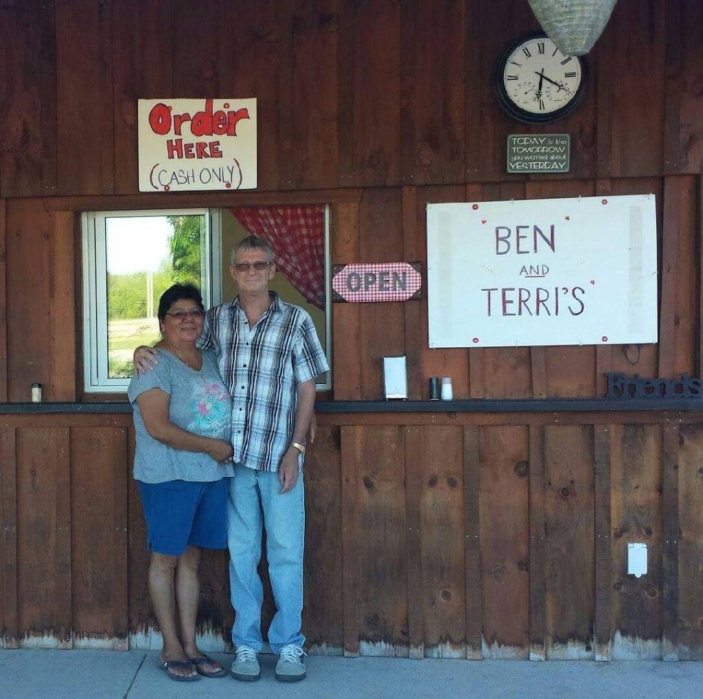 Ben & Terris | restaurant | 47 Scotch Settlement Rd, Allenford, ON N0H 1A0, Canada | 2269301552 OR +1 226-930-1552