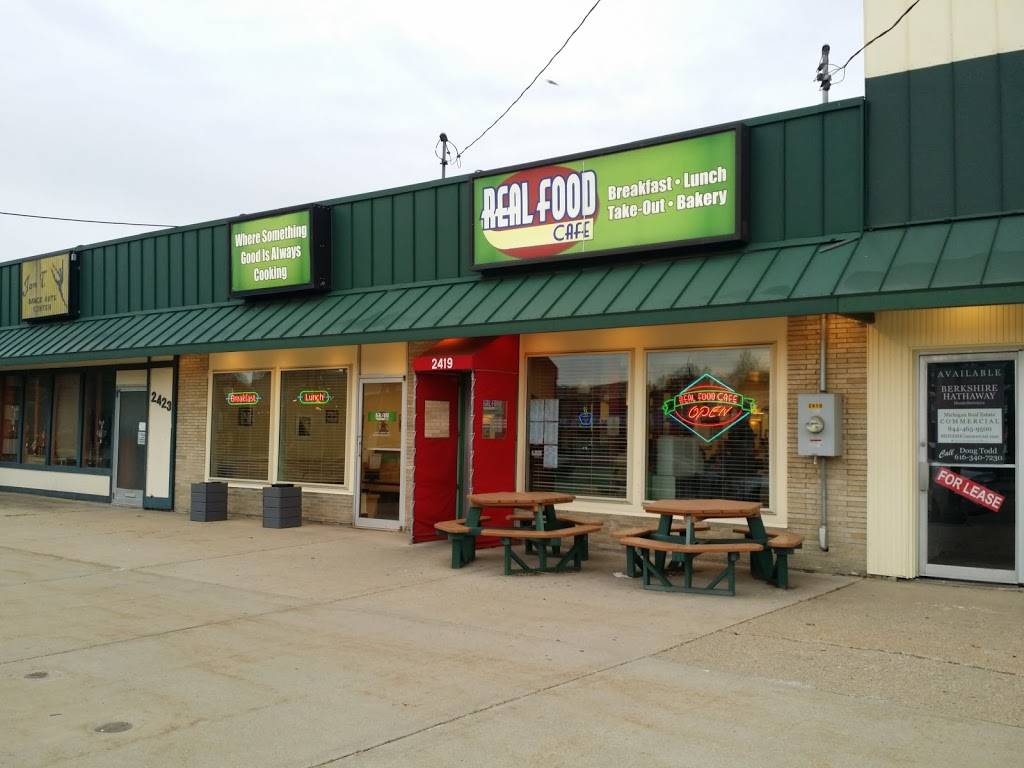 Real Food Cafe LLC | restaurant | 2419 Eastern Ave SE, Grand Rapids, MI 49507, USA | 6162414080 OR +1 616-241-4080
