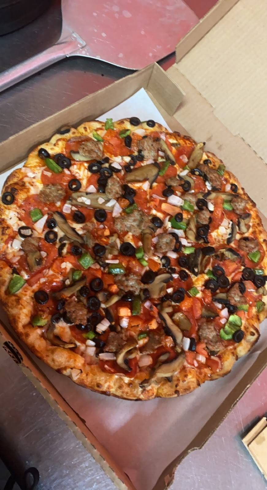 Giovannis Pizza Brunswick | meal takeaway | 1663 Pearl Rd, Brunswick, OH 44212, USA | 3307414500 OR +1 330-741-4500