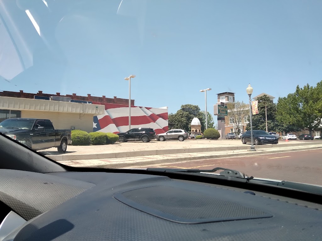 Mollys Diner | restaurant | 201 S Myrtle St, Warren, AR 71671, USA | 8702269913 OR +1 870-226-9913