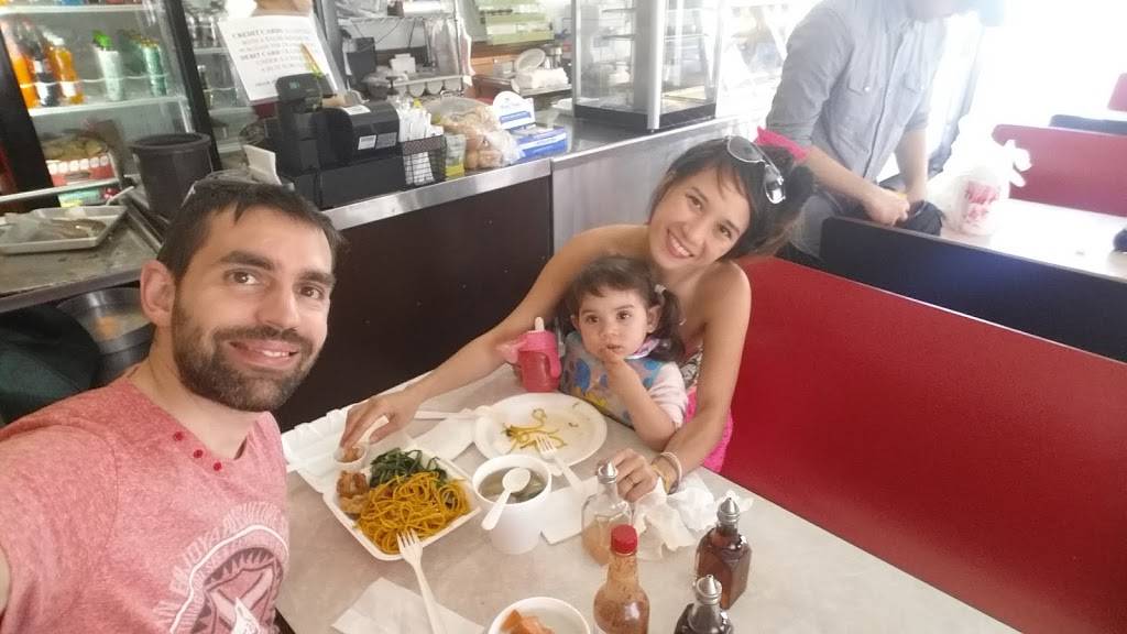 Little Ongpin | restaurant | 1700 Beverly Blvd, Los Angeles, CA 90026, USA | 2134834280 OR +1 213-483-4280