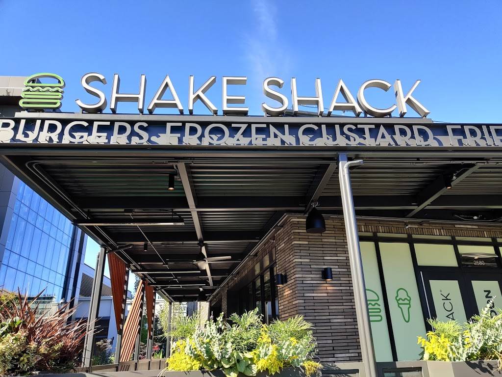 Shake Shack | restaurant | 2580 NE University Village St, Seattle, WA 98105, USA | 2064871283 OR +1 206-487-1283