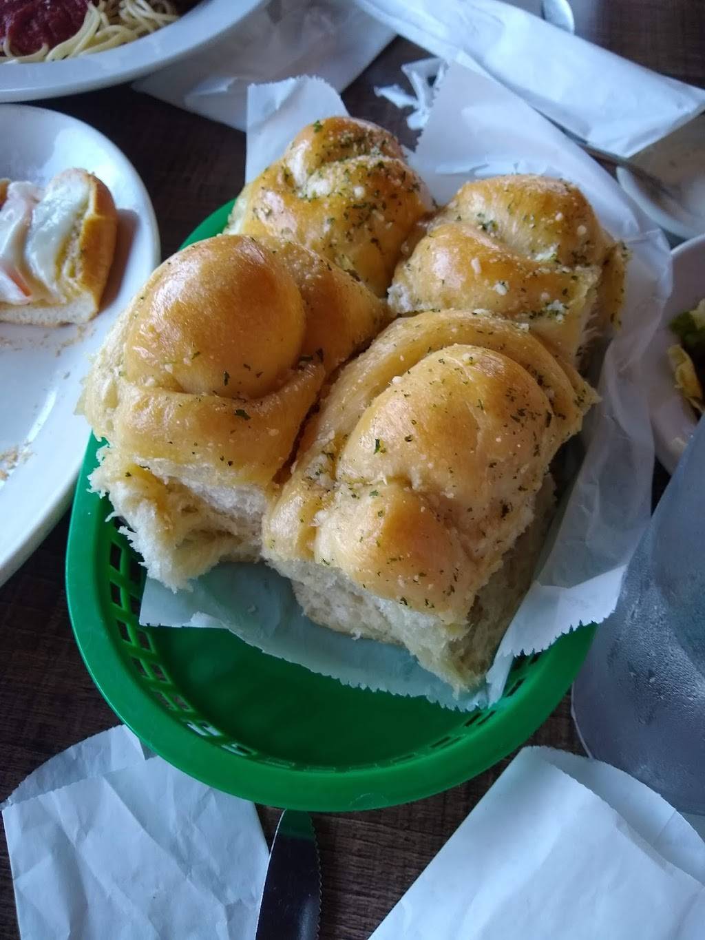 Baris Pasta & Pizza | restaurant | 1501 Pecan St #100, Pflugerville, TX 78660, USA | 5129898900 OR +1 512-989-8900