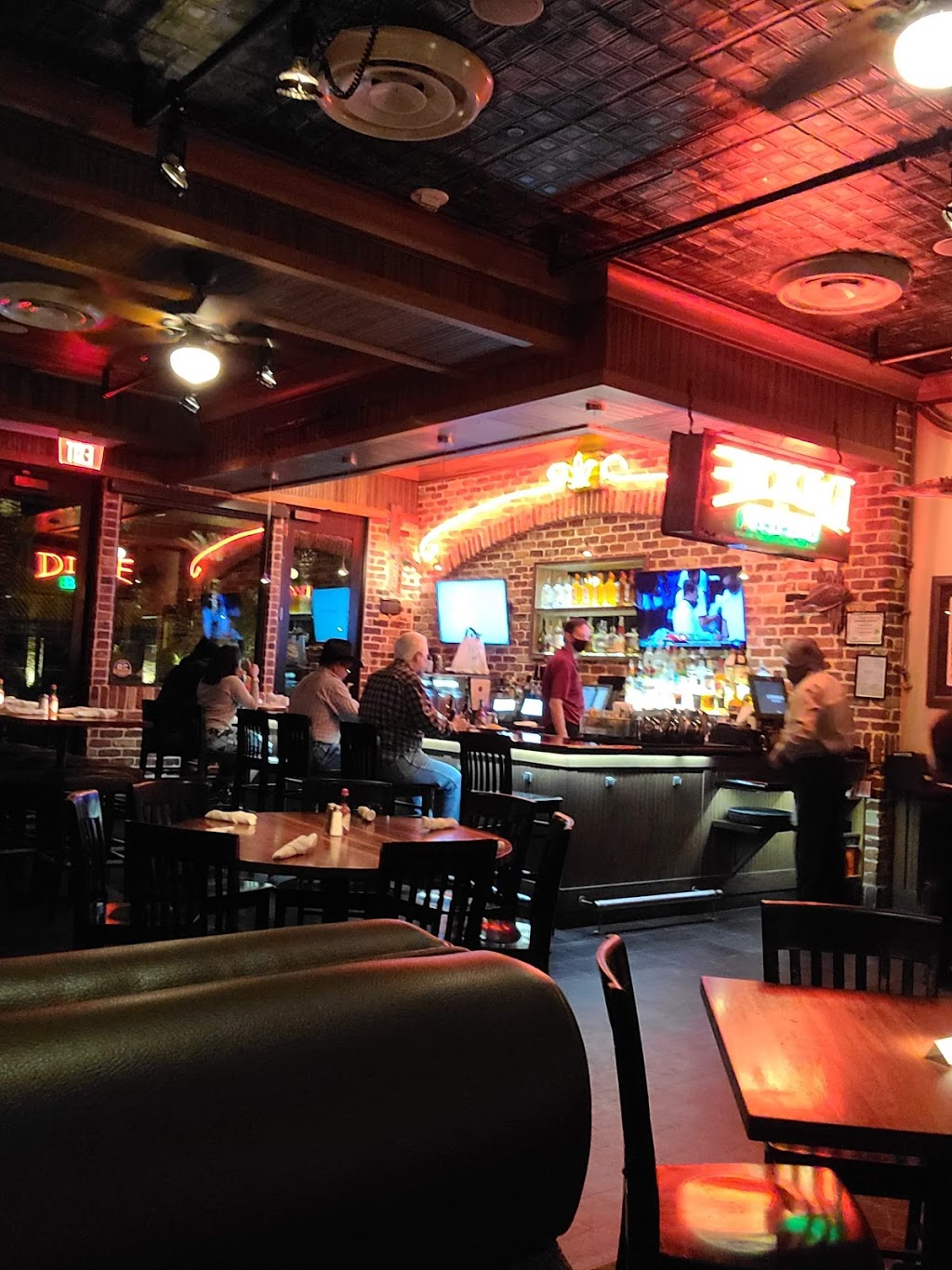 Landrys Seafood House | restaurant | 2550 Golden Nugget Blvd, Lake Charles, LA 70601, USA | 3375084106 OR +1 337-508-4106