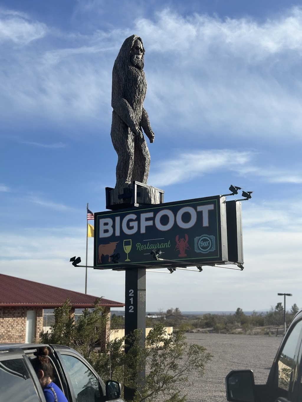 Bigfoot Restaurant | restaurant | 212 Warm Springs Blvd, Elephant Butte, NM 87935, USA | 5757444896 OR +1 575-744-4896