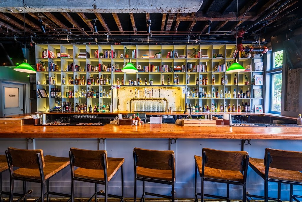 Present Company Public House | restaurant | 438 Massachusetts Ave NW, Washington, DC 20001, USA | 2022891100 OR +1 202-289-1100