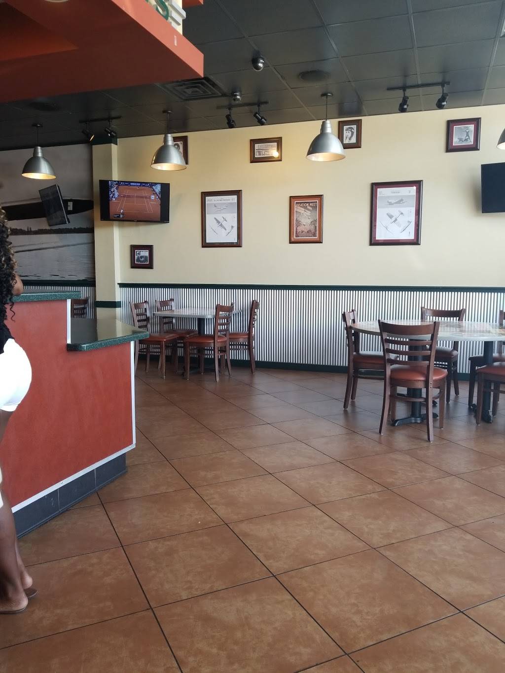 Wingstop | restaurant | 4017 E Belknap St, Haltom City, TX 76111, USA | 8178319464 OR +1 817-831-9464