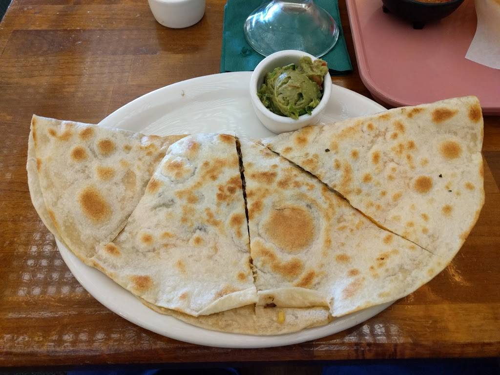 Frijoles Mexican Restaurant & Cantina | restaurant | 652 E 6th St # A, Beaumont, CA 92223, USA | 9518455200 OR +1 951-845-5200