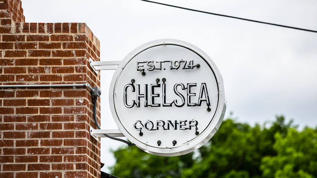 Chelsea Corner | restaurant | 4830 McKinney Ave, Dallas, TX 75205, USA | 4697262211 OR +1 469-726-2211