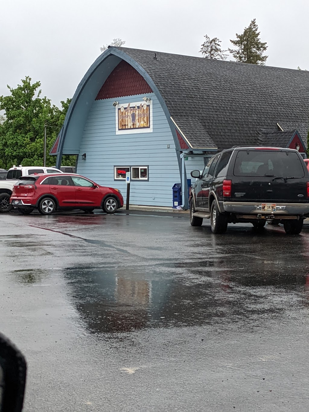 Annies Country Kitchen | restaurant | 32471 N 5th Ave, Spirit Lake, ID 83869, USA | 2086234994 OR +1 208-623-4994